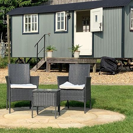 Weatherhead Farm Shepherds Hut Villa Buckingham Dış mekan fotoğraf