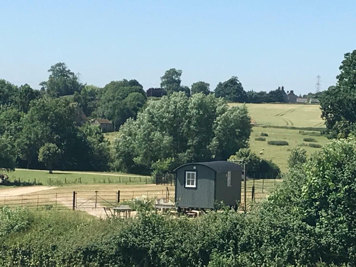 Weatherhead Farm Shepherds Hut Villa Buckingham Dış mekan fotoğraf